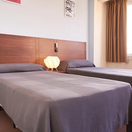 Hotell Caribe 3*